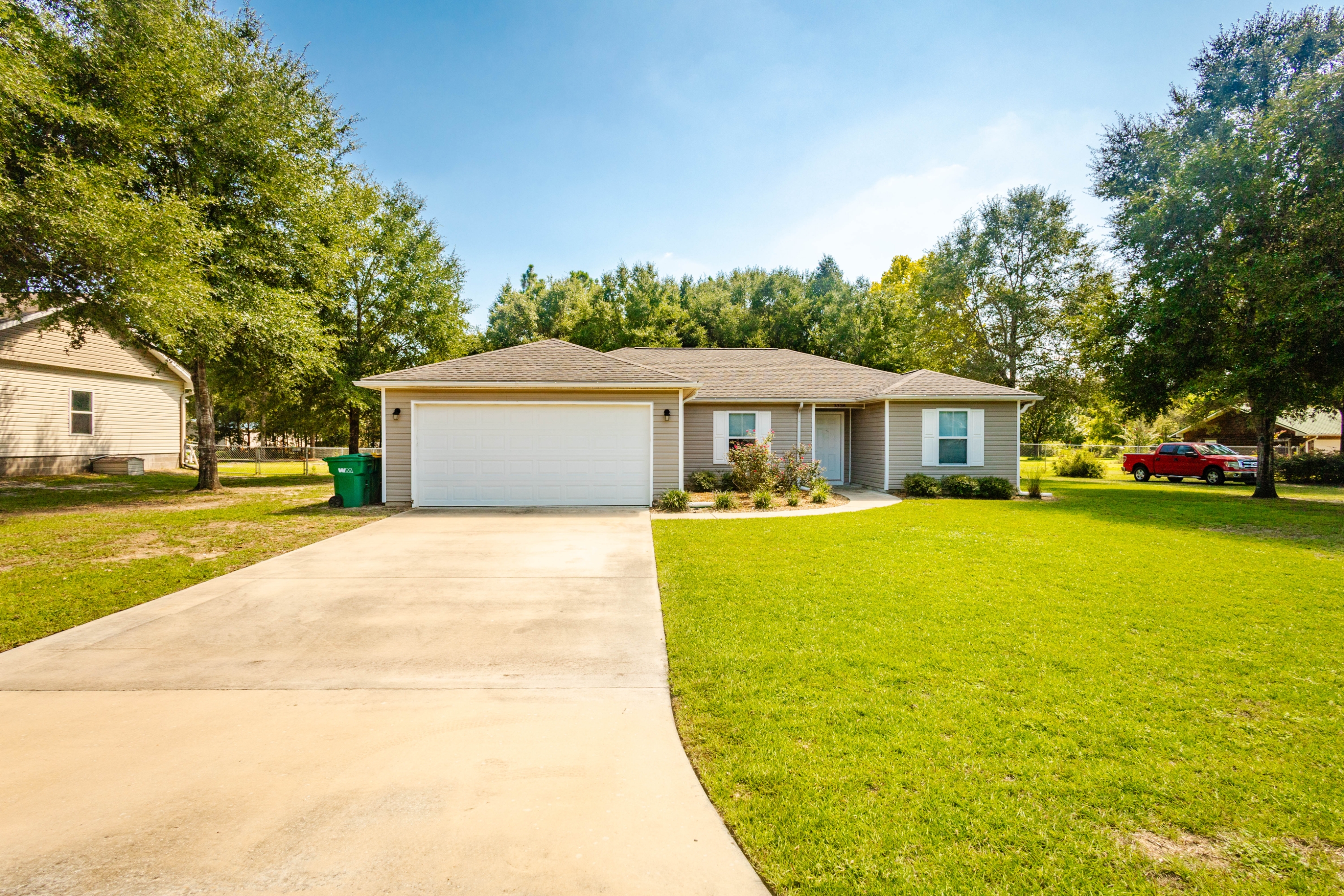 3328 Broadview Circle